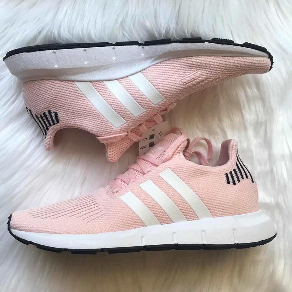 Women’s Adidas Swift Run Pink - Picture 5 of 7